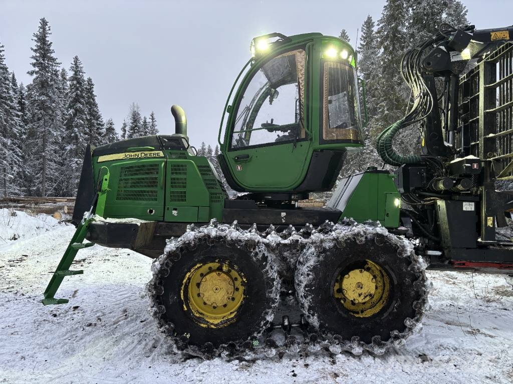 John Deere 1210E Kuormatraktorit