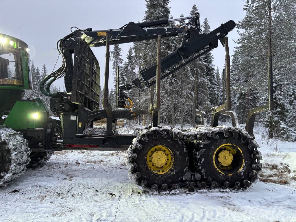 John Deere 1210E Kuormatraktorit
