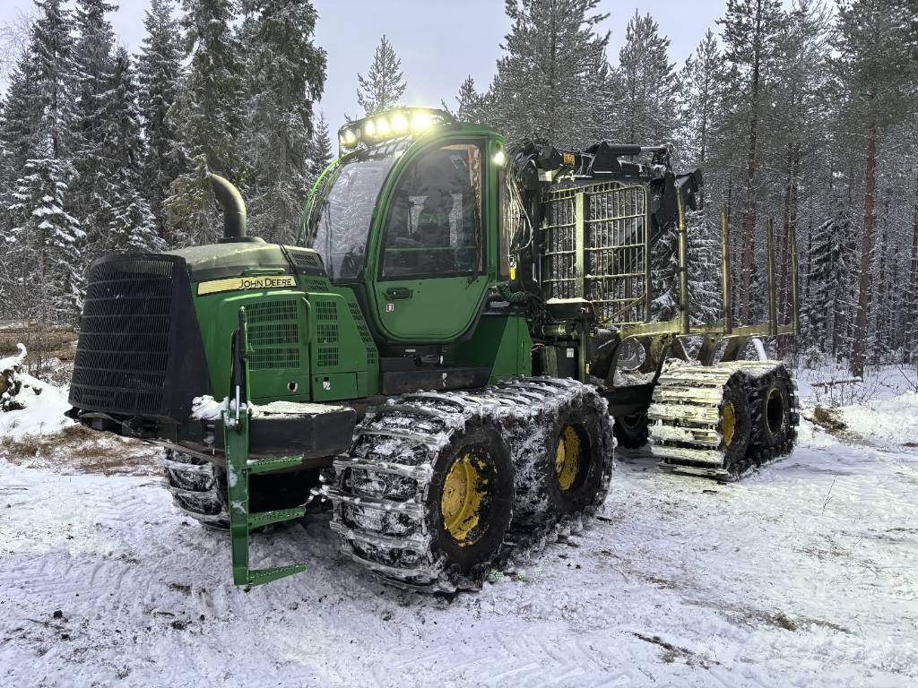 John Deere 1210E Kuormatraktorit