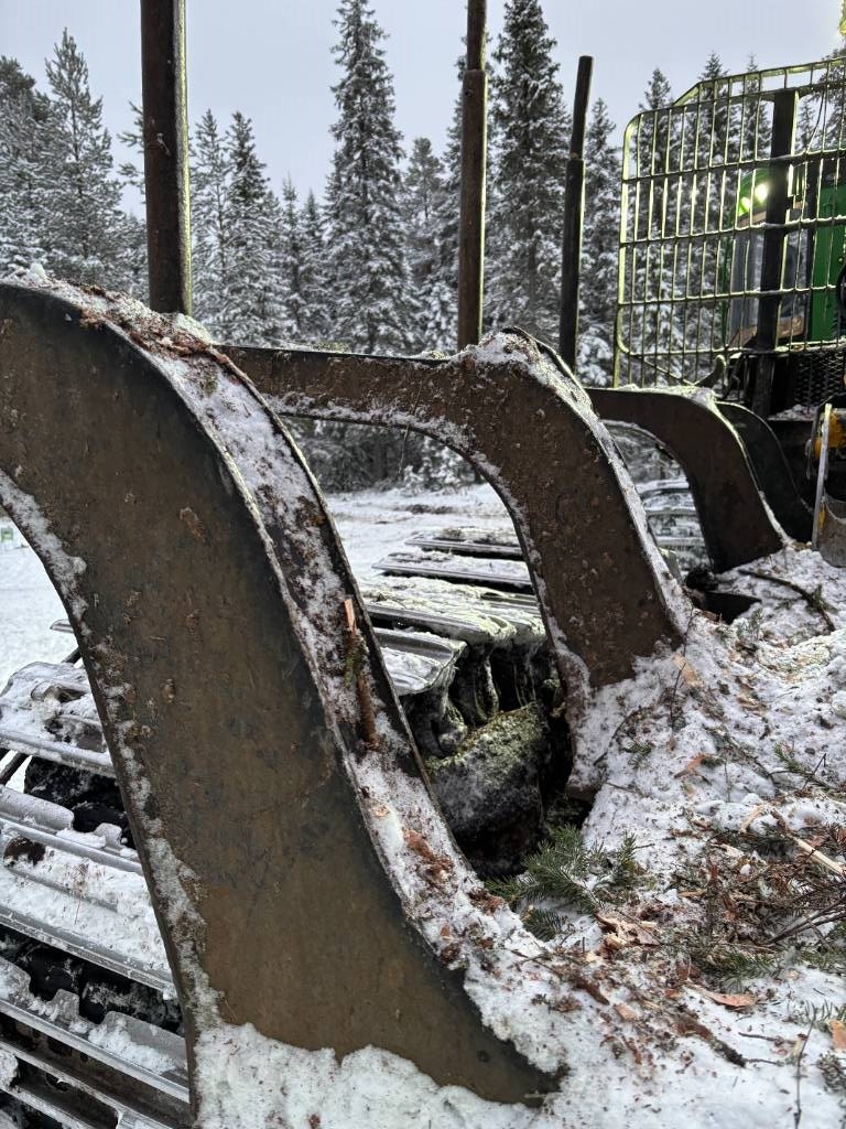 John Deere 1210E Kuormatraktorit