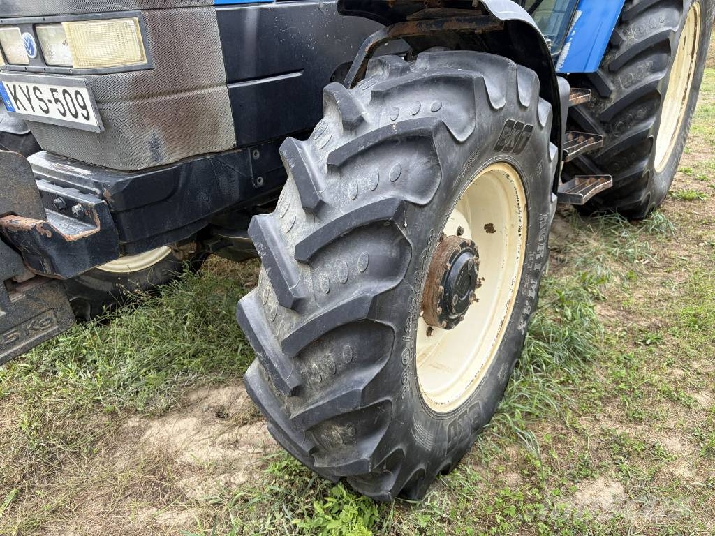 New Holland TM 120 Tratores