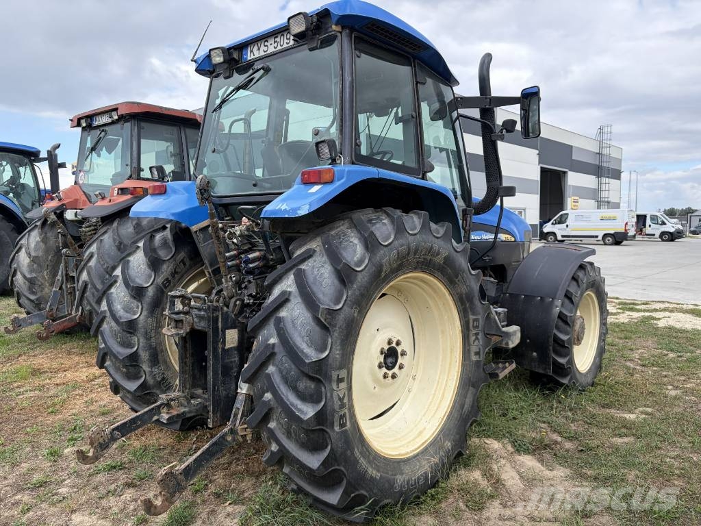 New Holland TM 120 Tratores
