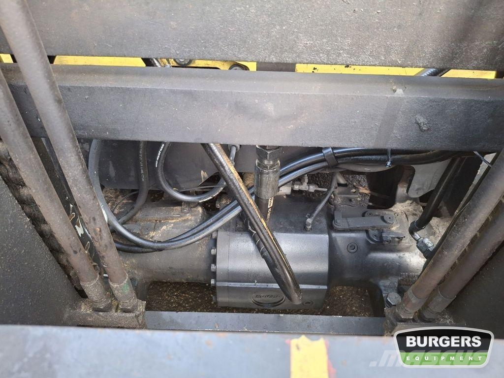 Hyster H8.0FT-9 LPG forklifts