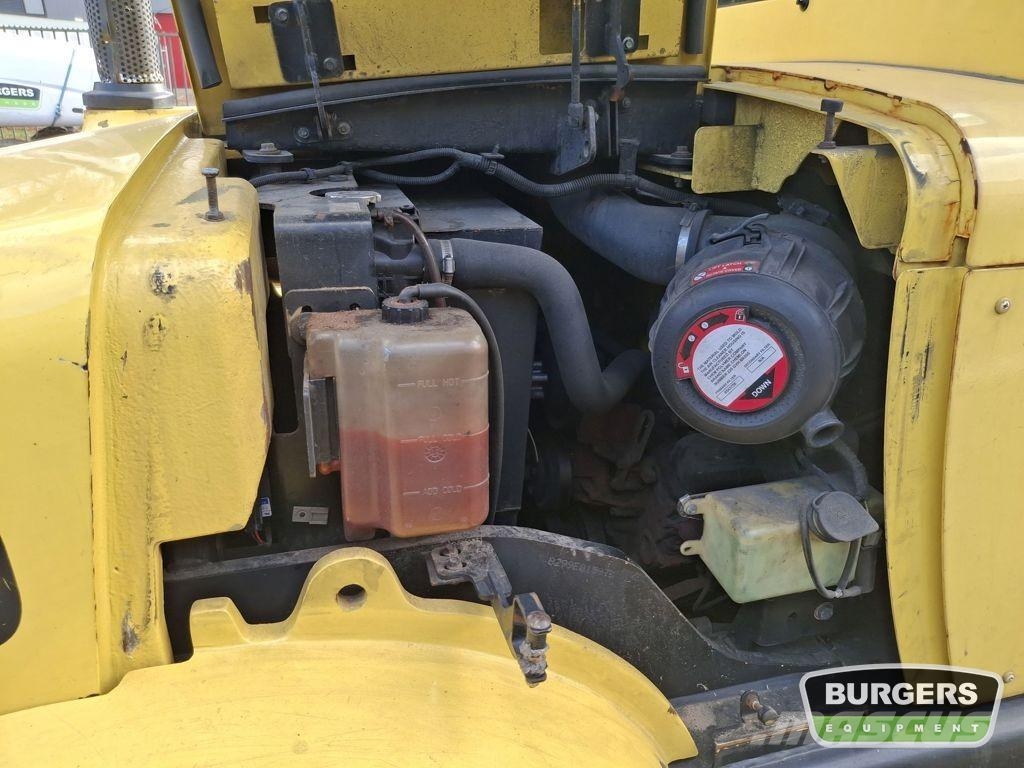 Hyster H8.0FT-9 LPG forklifts