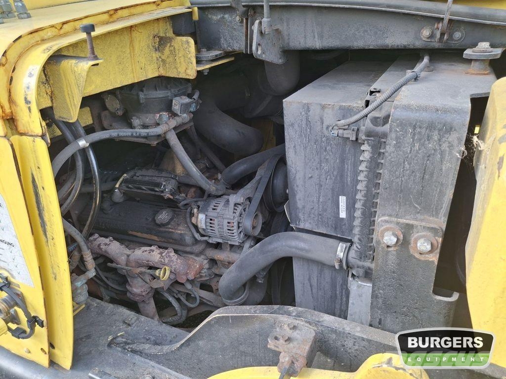 Hyster H8.0FT-9 LPG forklifts