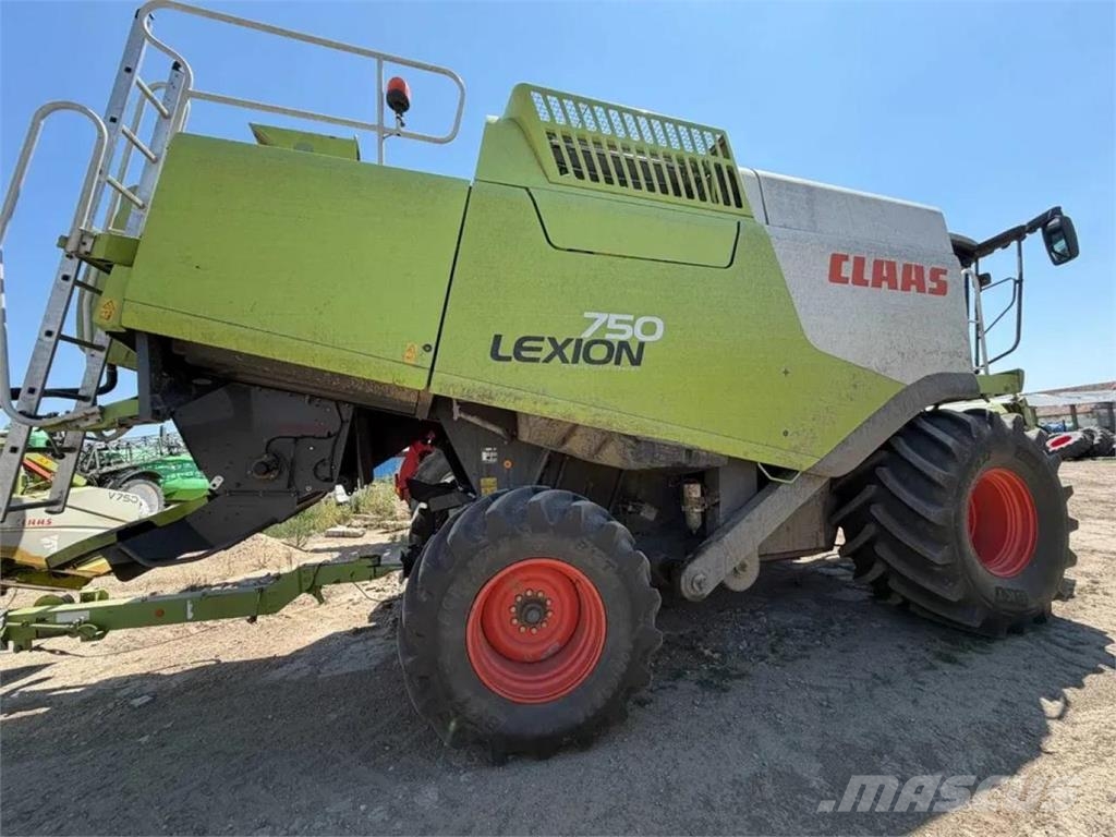 CLAAS Lexion 750 Maaidorsmachines