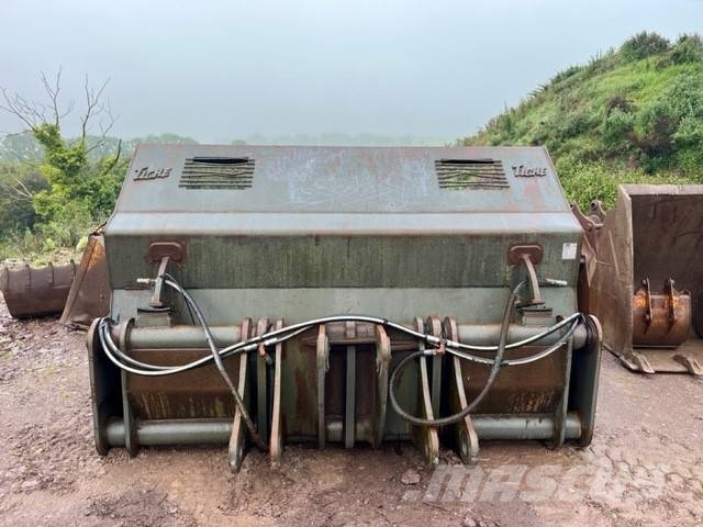 Volvo L 150 Front loader accessories