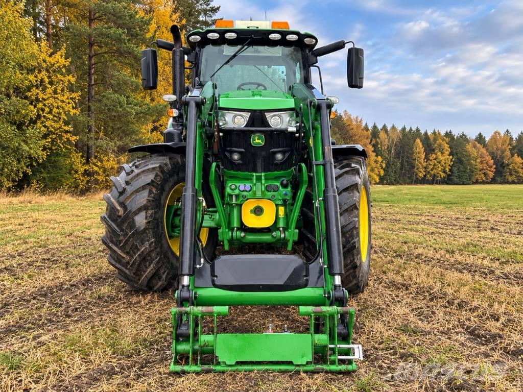 John Deere John Deere 6155R Ultimate Edition Traktory