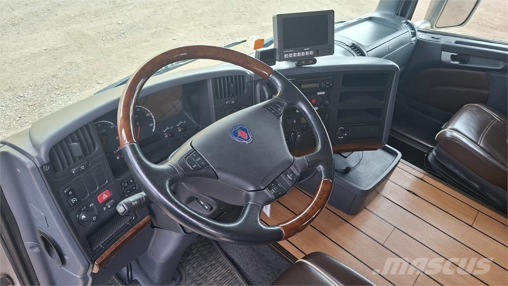 Scania R 340 PŘEPRAVA KONÍ Kamioni-šasije