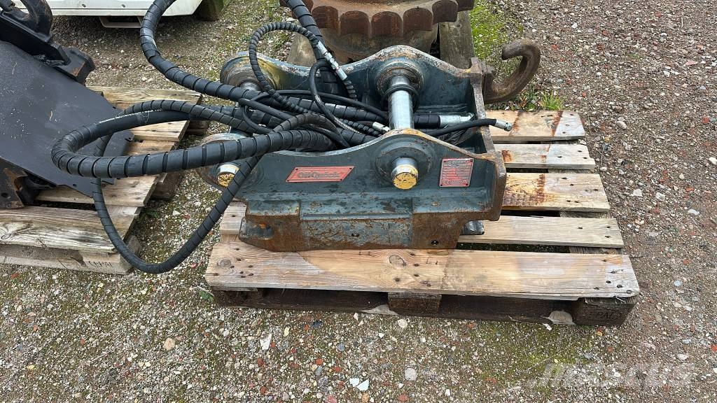 OilQuick Oil Quick OQ 70 55 inkl. Schläuche in sehr guter Z Бързи съединители