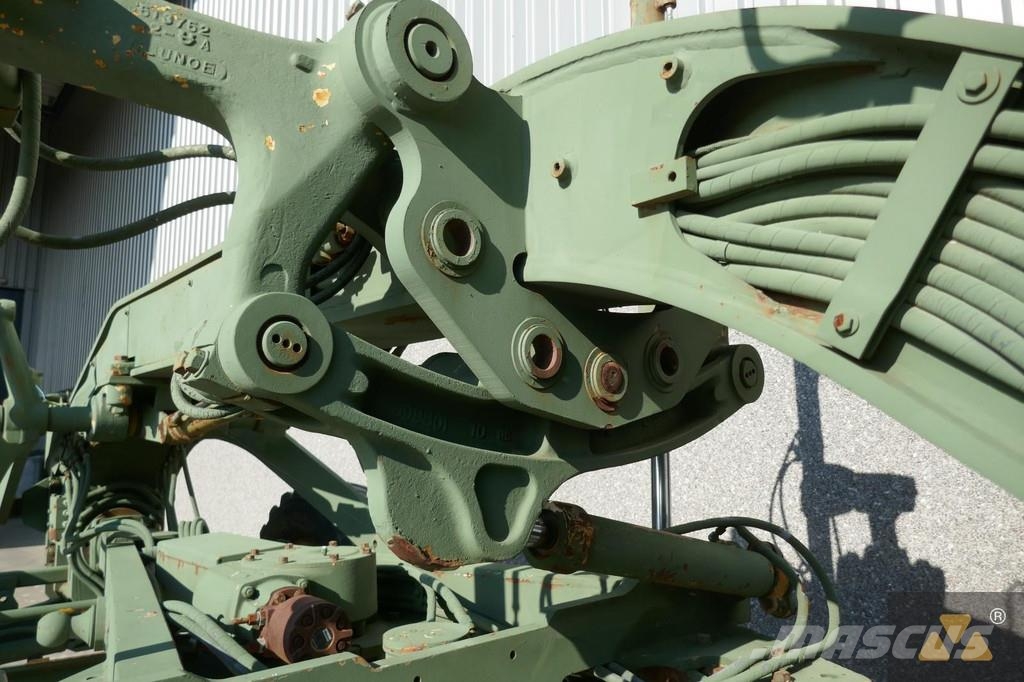 CAT 130G Ex-army Graders