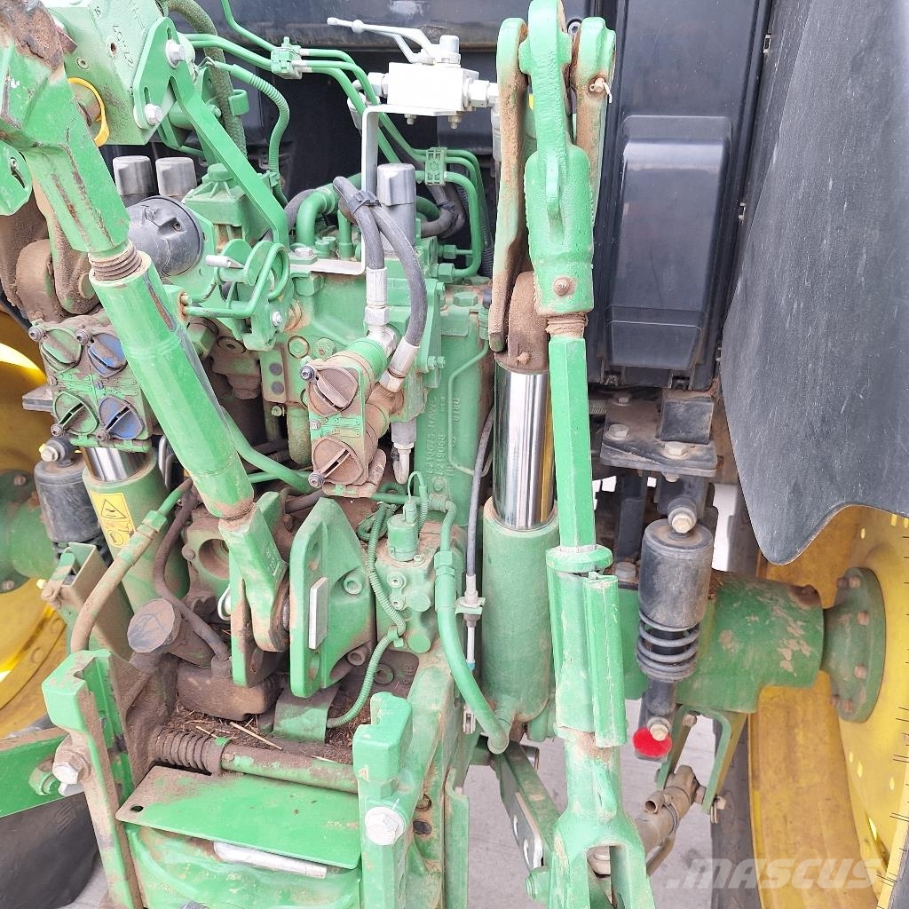 John Deere 6120M Tracteur