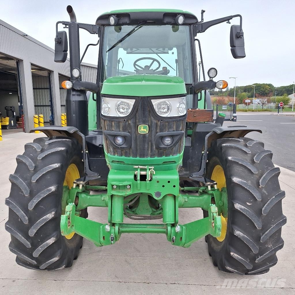 John Deere 6120M Tracteur