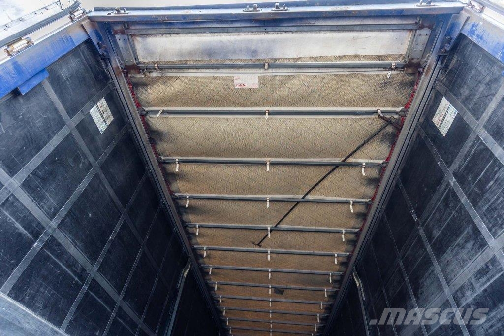 Renders ROC 12.27N - X STEERING Tents puspiekabes