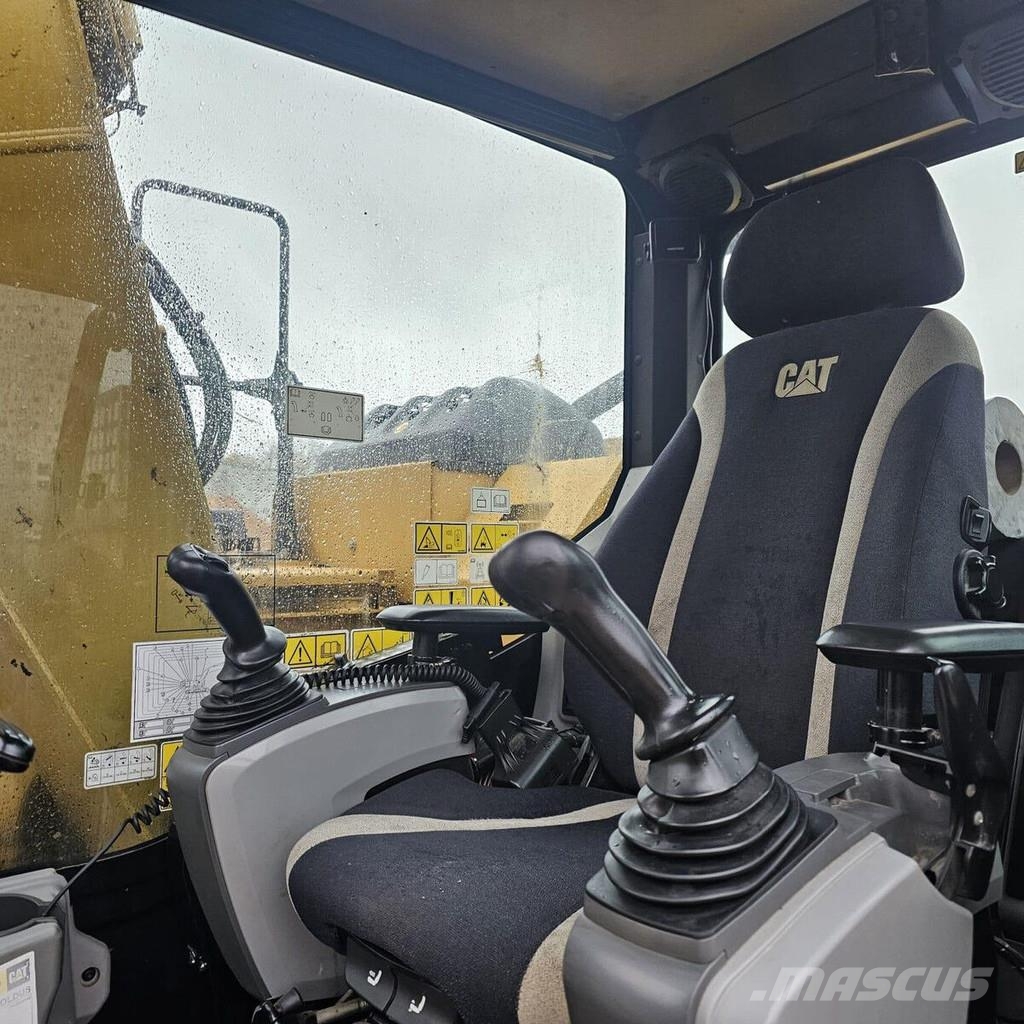 CAT 315FCLR Pásové rýpadlá