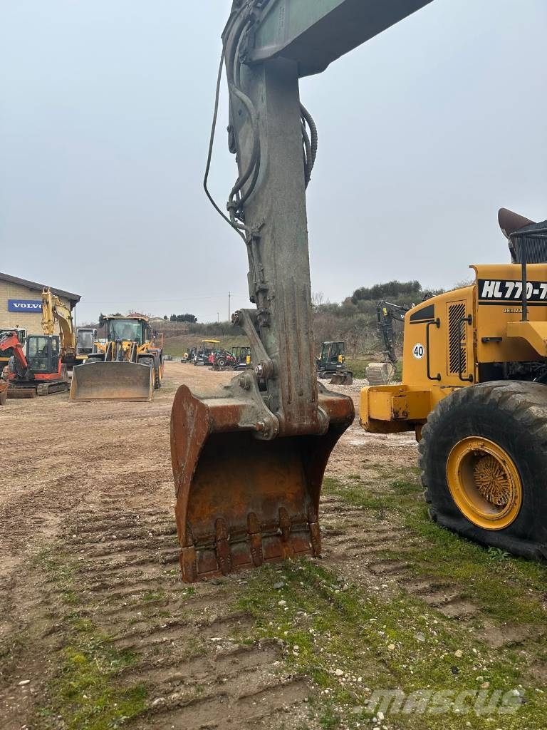 Hyundai Robex 160 LC Excavadoras sobre orugas