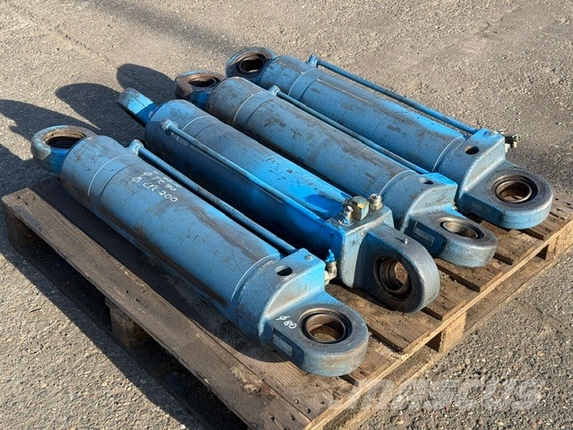 Fuchs MHL 360 USED PARTS Waste / industry handlers