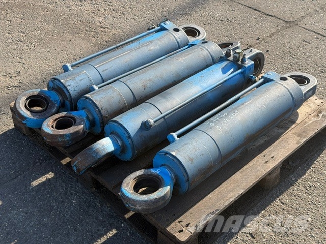 Fuchs MHL 360 USED PARTS Waste / industry handlers