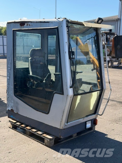 Fuchs MHL 360 USED PARTS Waste / industry handlers