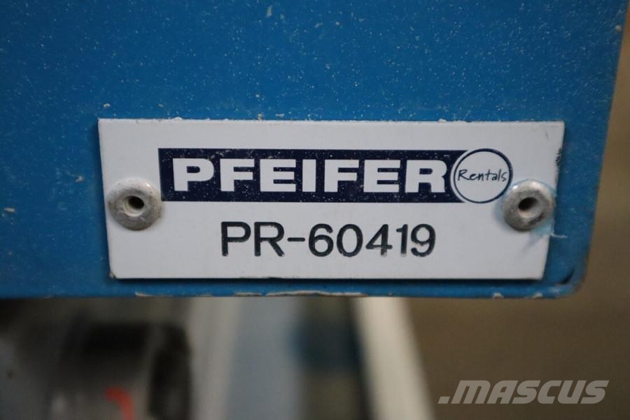 Genie GS1330M ALL-ELECTRIC DC DRIVE, 5.9M WORKING HEIGHT Elevadores de tesoura