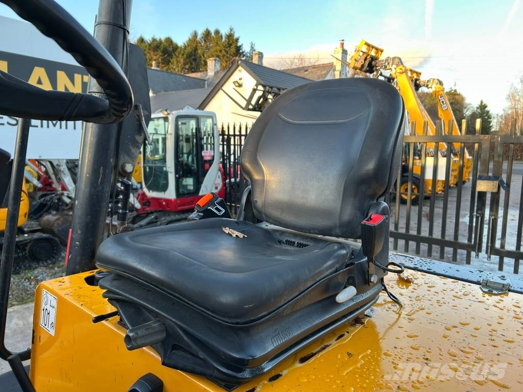 JCB 3 TFT Странични самосвали