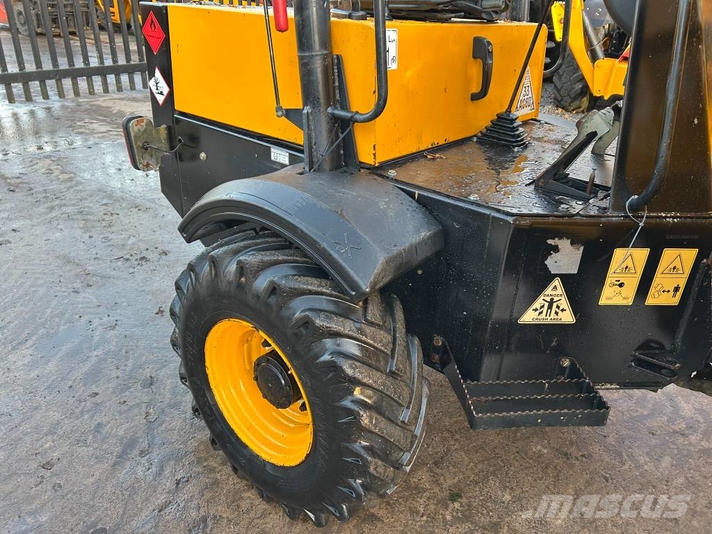 JCB 3 TFT Странични самосвали