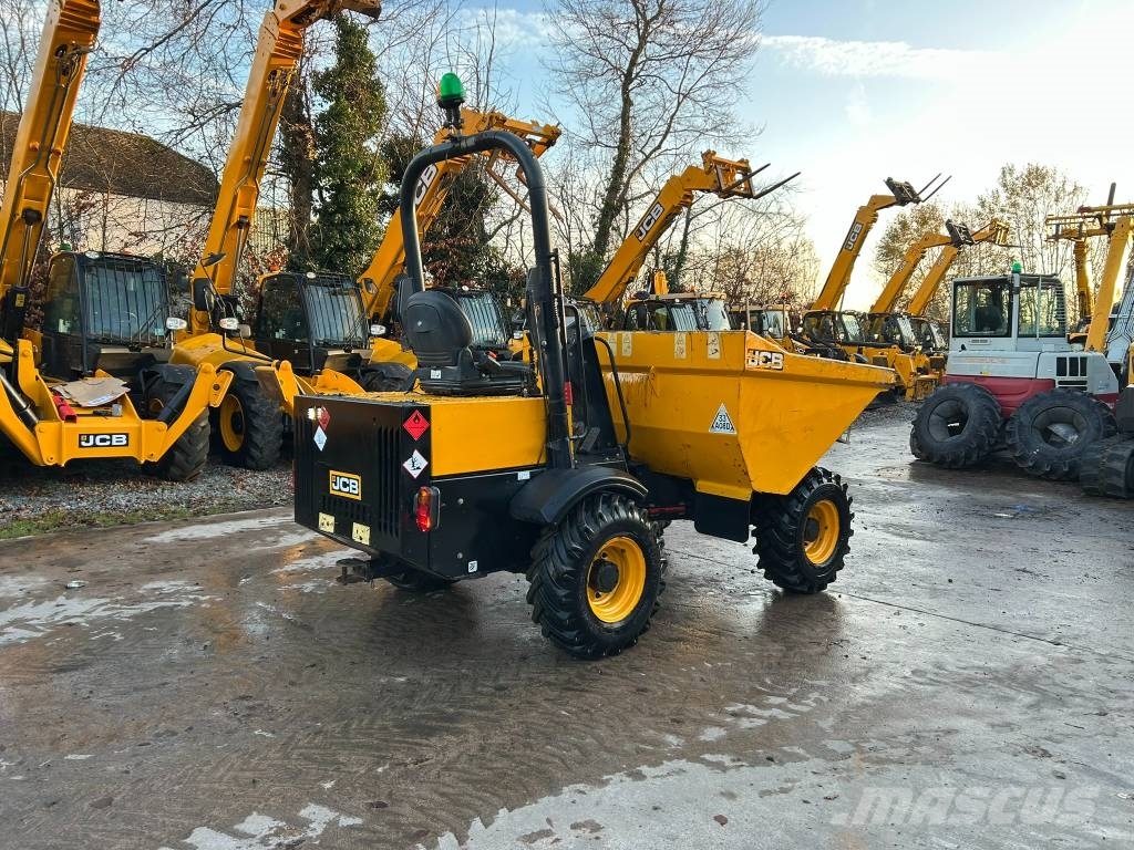 JCB 3 TFT Странични самосвали