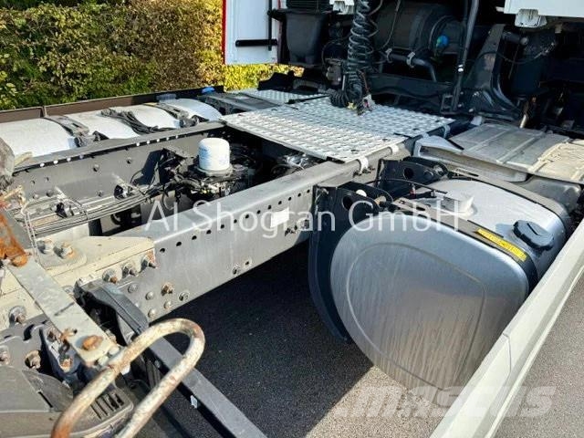Volvo FH 460 Globetrotter / ADR / Eu6d Cavalos mecânicos