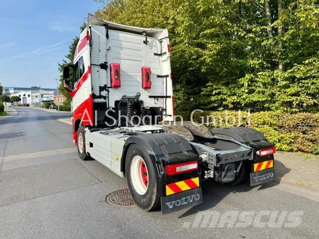 Volvo FH 460 Globetrotter / ADR / Eu6d Cavalos mecânicos