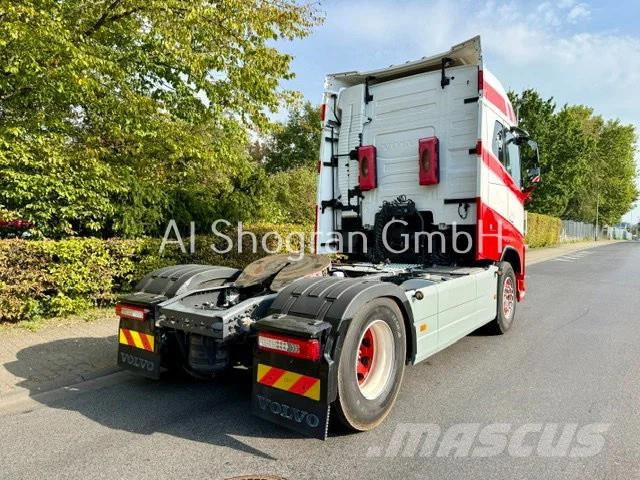 Volvo FH 460 Globetrotter / ADR / Eu6d Cavalos mecânicos