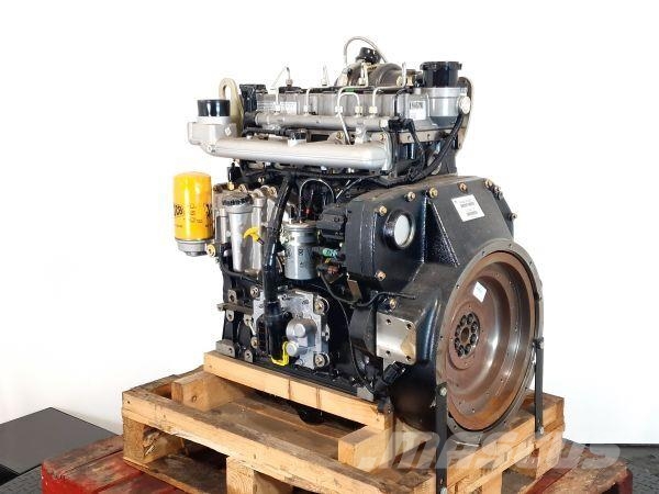 JCB 448 TCAG-121 Motores