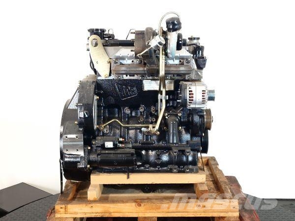 JCB 448 TCAG-121 Motores