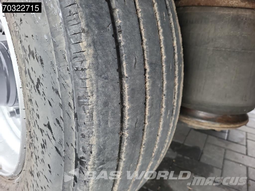 Fischer Fahrzeugbau Open مقطوروات مسطحة/مفصلية الجوانب