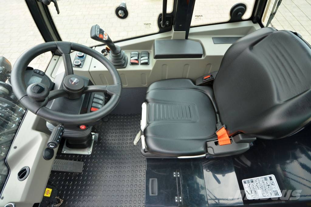 Weycor (Atlas) AR 380 لوادر بعجل