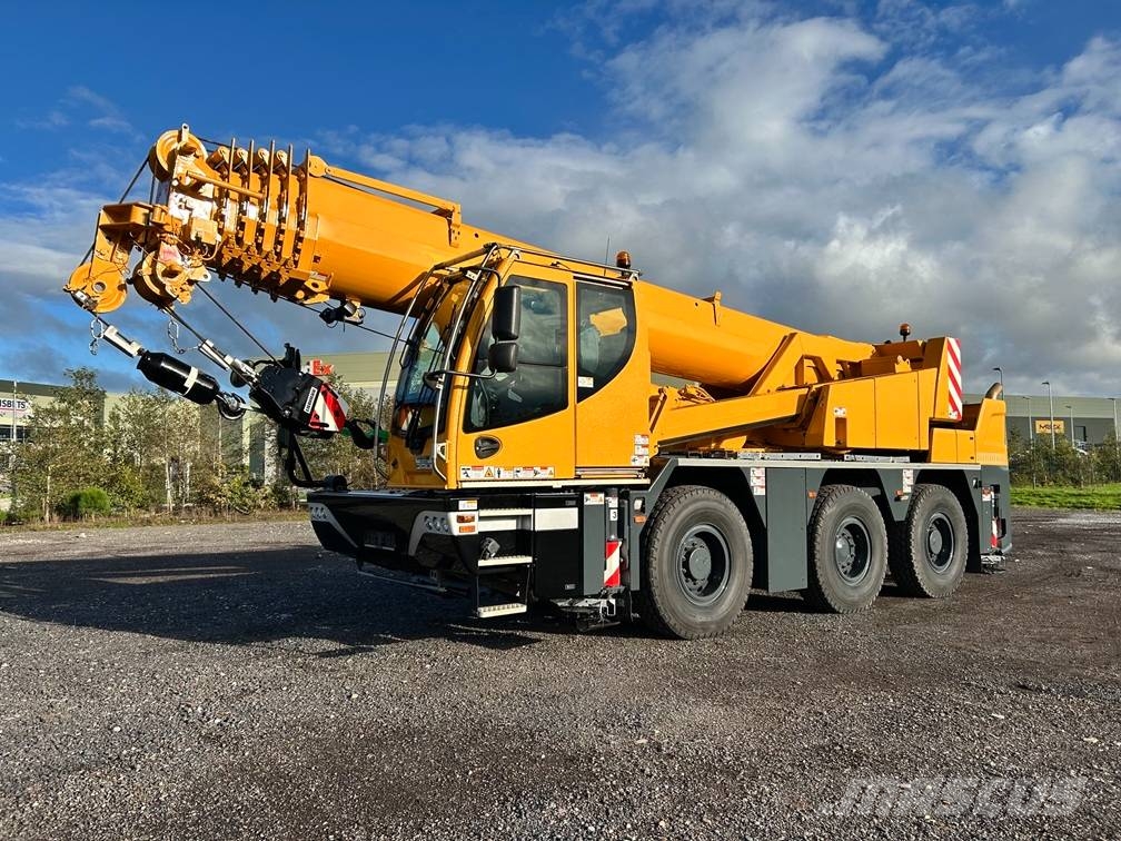 Liebherr LTC1050-3.1 All terrain cranes