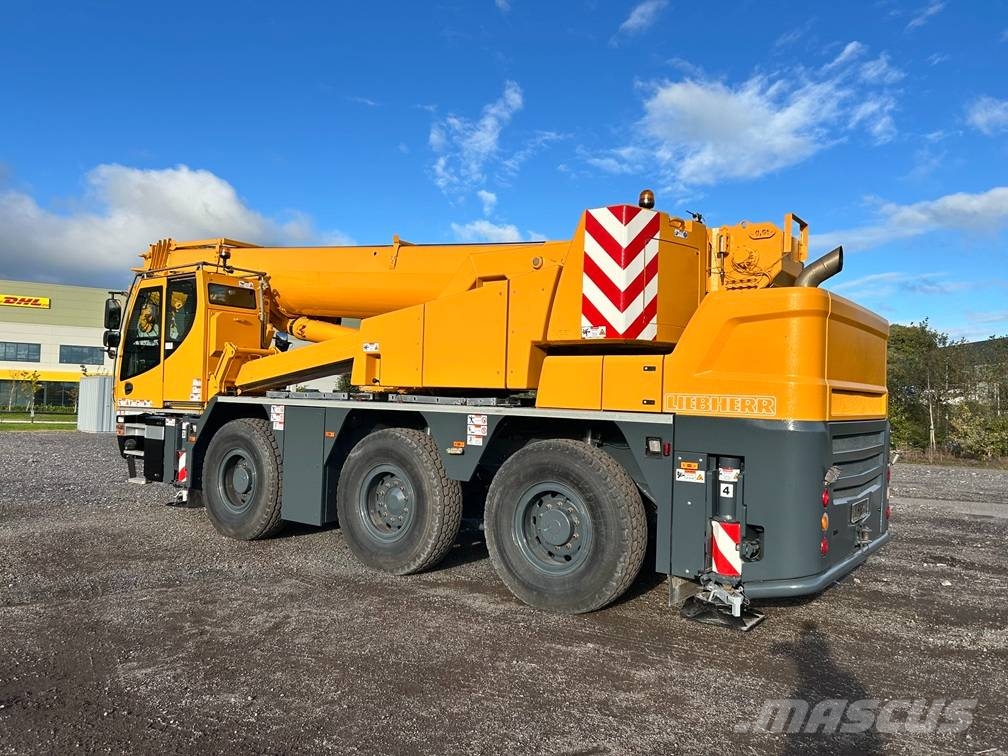 Liebherr LTC1050-3.1 All terrain cranes