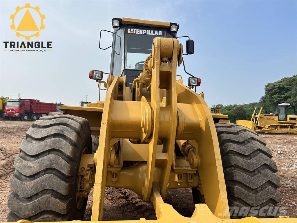CAT 966 F 轮式装载机