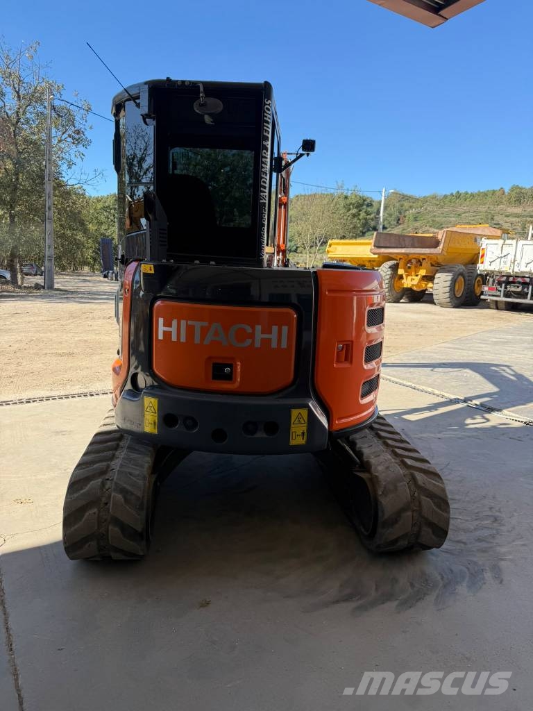 Hitachi ZX 55 Mini Escavadoras <7t