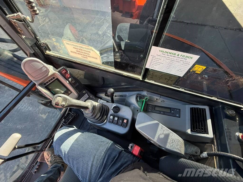 Hitachi ZX 55 Mini Escavadoras <7t