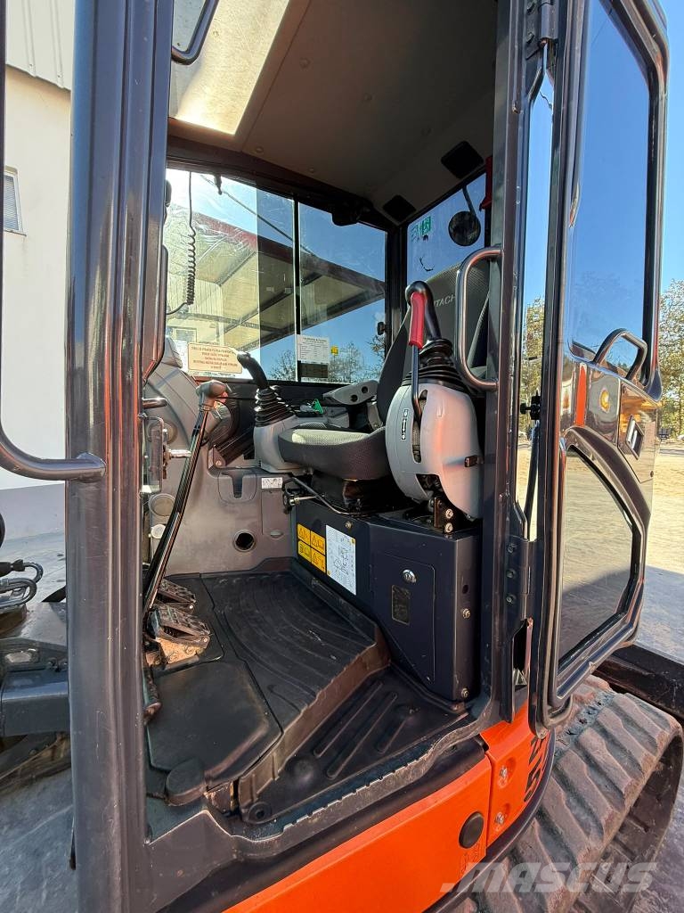 Hitachi ZX 55 Mini Escavadoras <7t