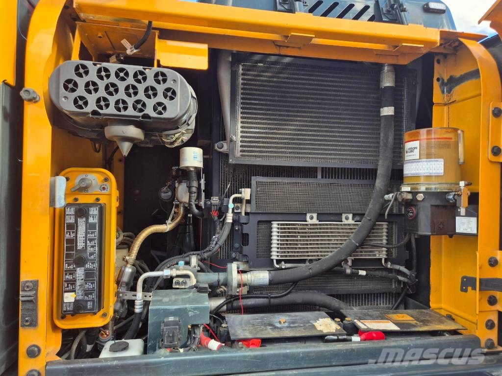 Hyundai HX180 LD Bageri guseničari