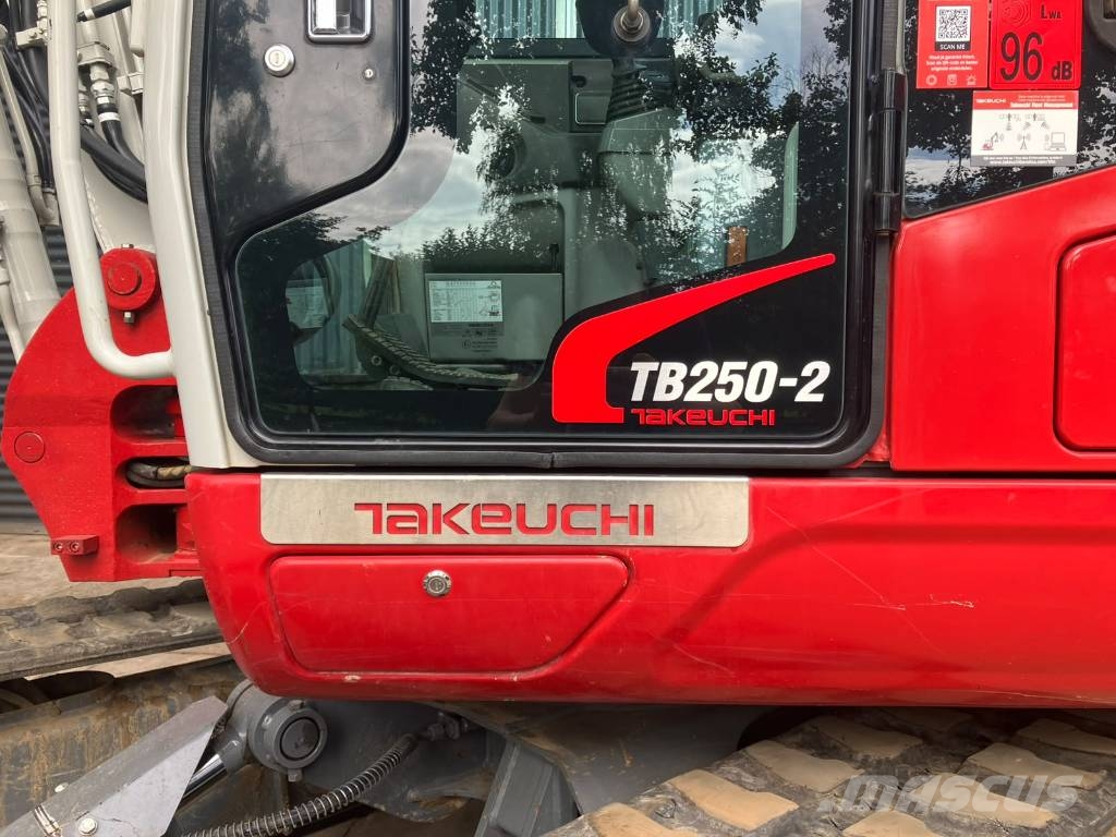 Takeuchi TB250-2 midigraver | 2395u | Airco | sloop-sorteer Εκσκαφάκι (διαβολάκι) < 7t