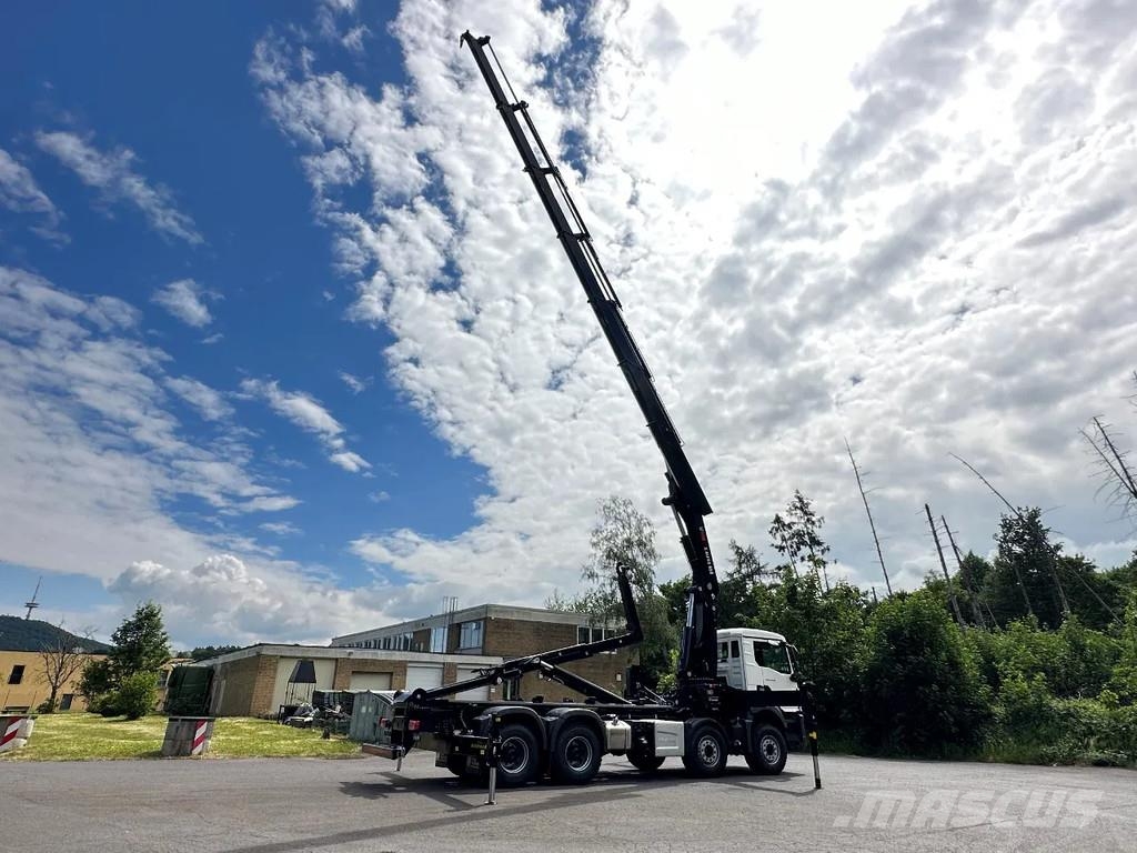 MAN TGS 41.440 MAN TGS 41.440 8x4 Abrollkipper + Kran Hook lift trucks