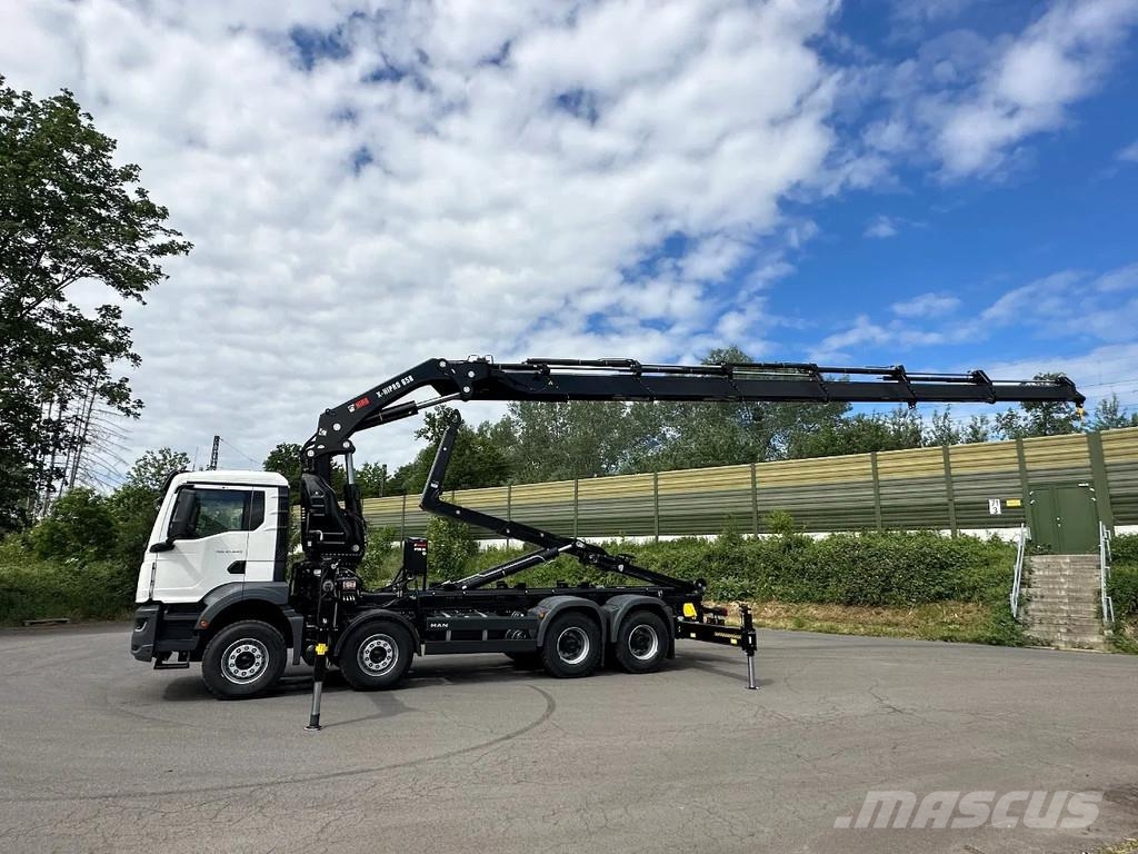MAN TGS 41.440 MAN TGS 41.440 8x4 Abrollkipper + Kran Hook lift trucks