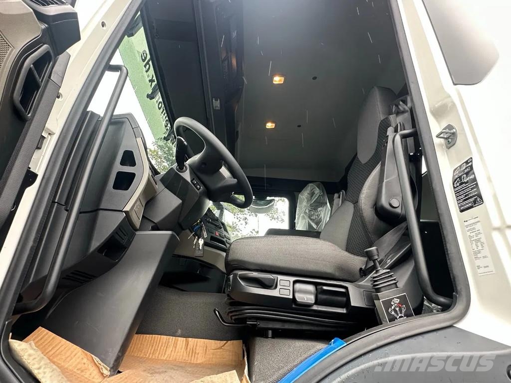 MAN TGS 41.440 MAN TGS 41.440 8x4 Abrollkipper + Kran Hook lift trucks