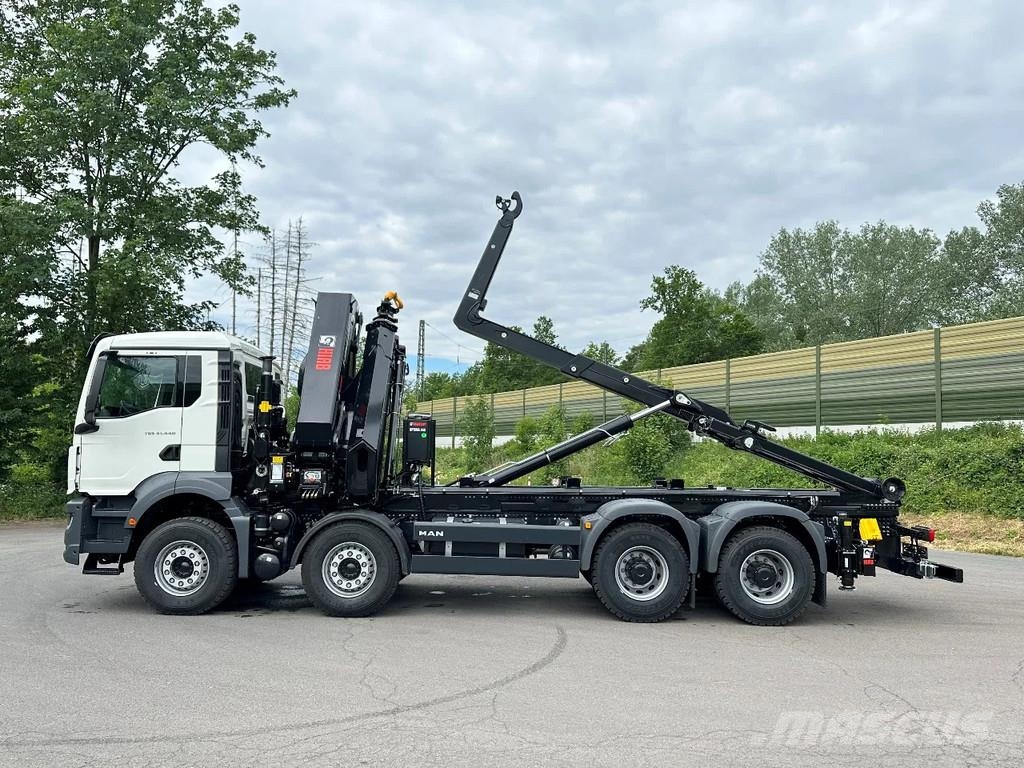 MAN TGS 41.440 MAN TGS 41.440 8x4 Abrollkipper + Kran Hook lift trucks
