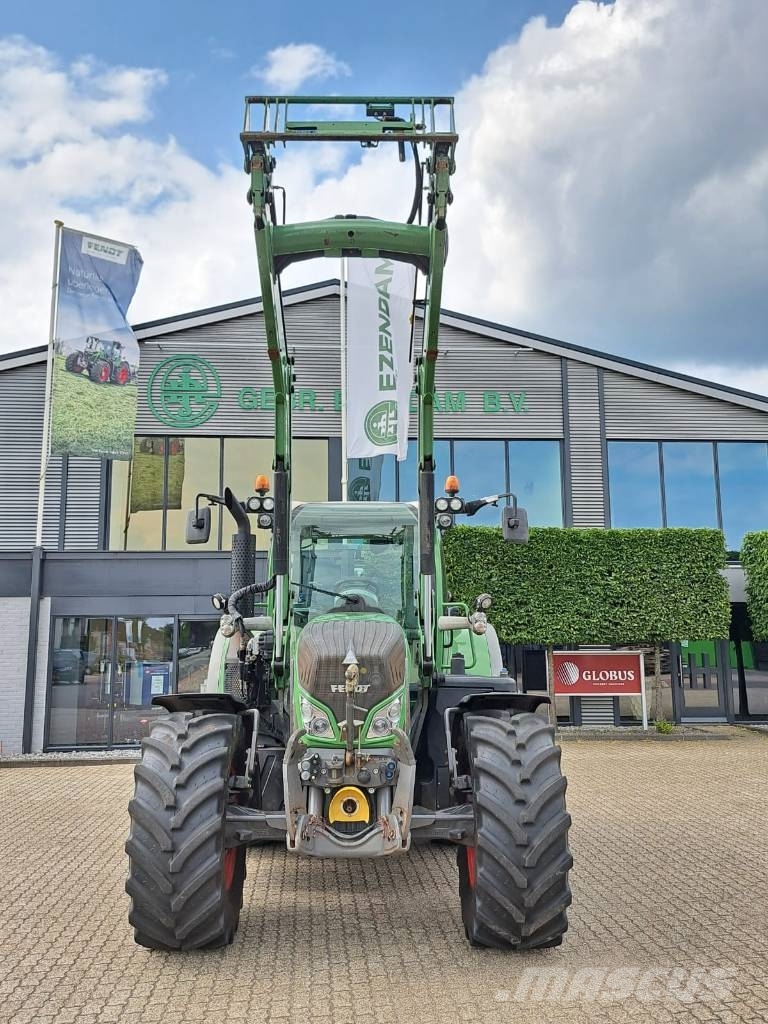 Fendt 714 Vario SCR Traktoriai