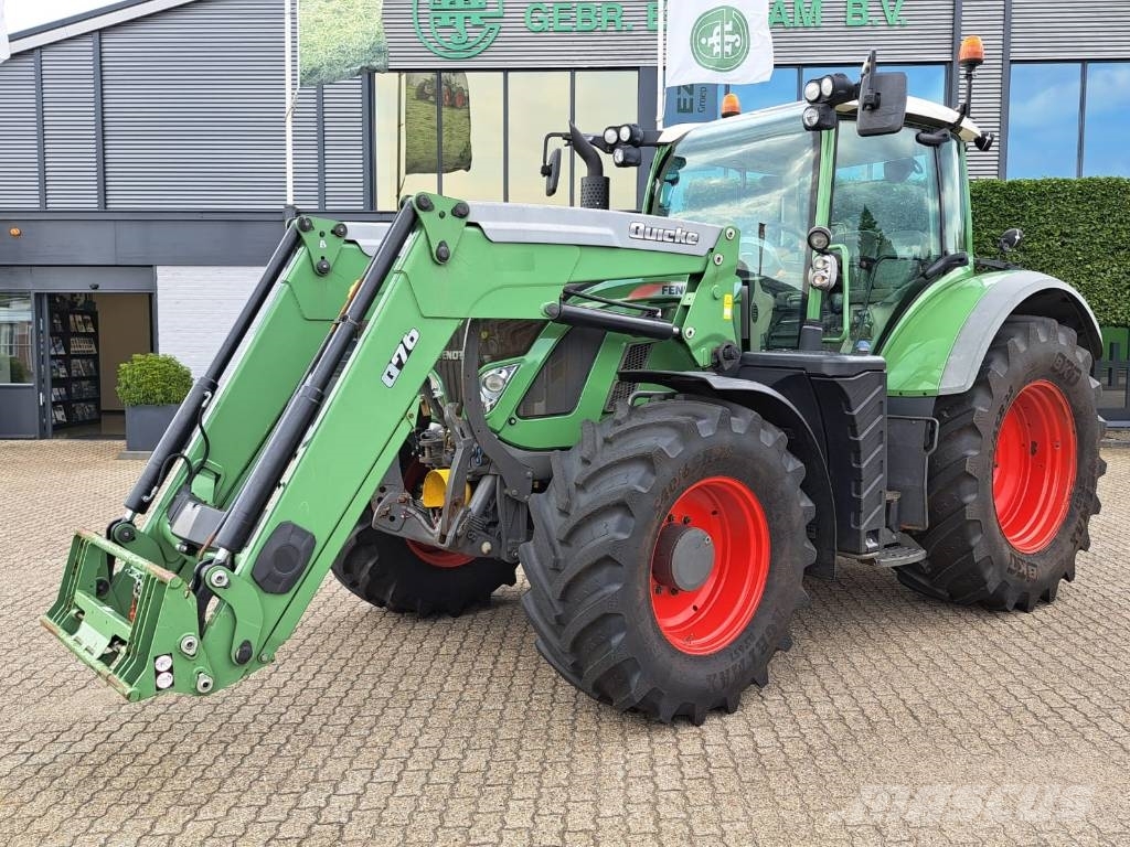 Fendt 714 Vario SCR Traktoriai