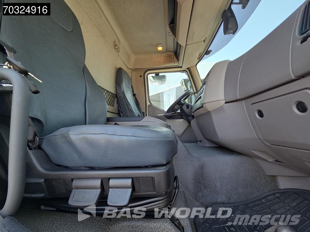 DAF LF 320 4X2 19t Caja de 8,44m Plataforma Dhollanida Camiones con caja de remolque