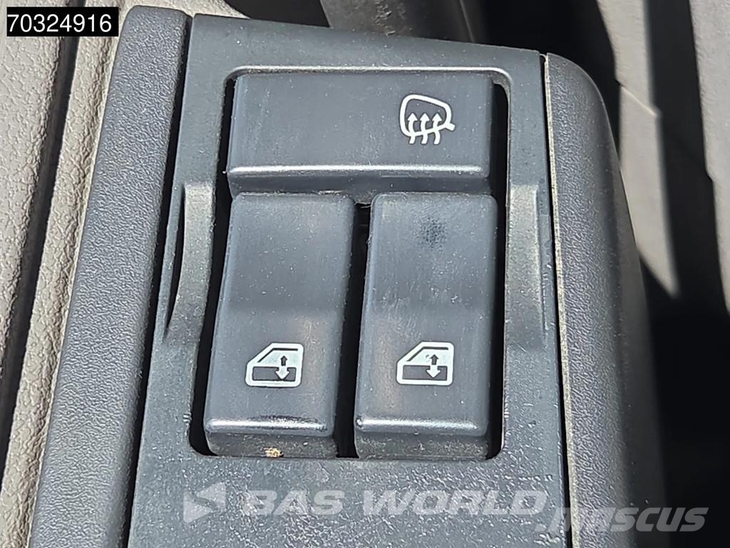 DAF LF 320 4X2 19t Caja de 8,44m Plataforma Dhollanida Camiones con caja de remolque